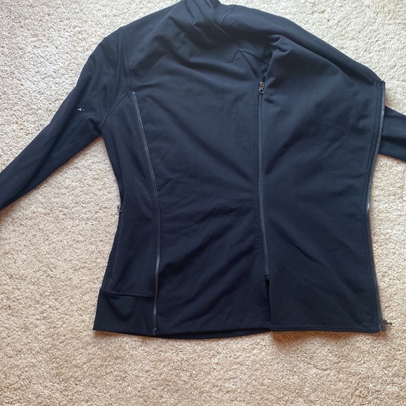 Lululemon Athletica🖤Jacket Size 8 - Picture 4 of 6